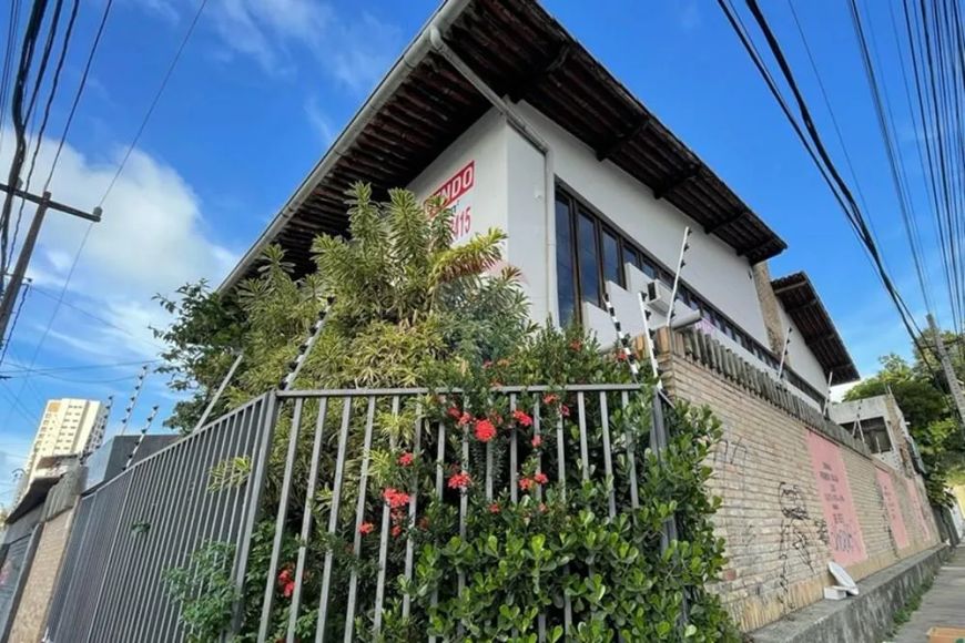 VENDA DE CASA COMERCIAL EM PETRÓPOLIS