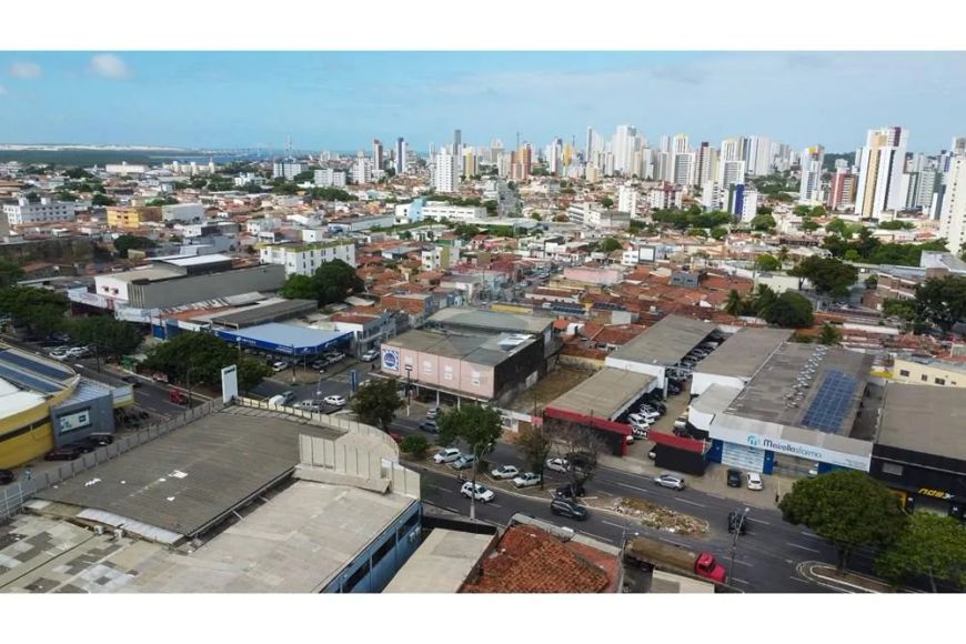"Galpão Comercial à Venda em Natal, RN"