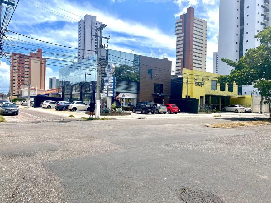 Prédio Comercial para Venda em Natal, Lagoa Nova
