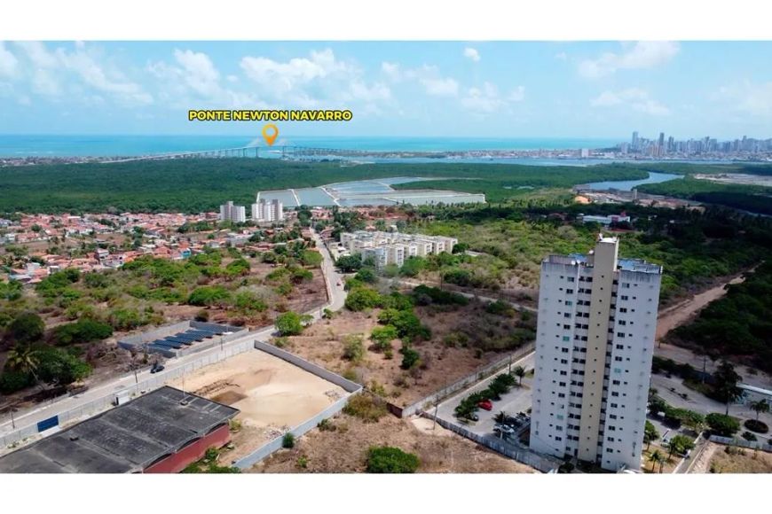 Terreno com Vista Privilegiada para a Ponte Newton Navarro e Dunas de Genipabu – Oportunidade para E