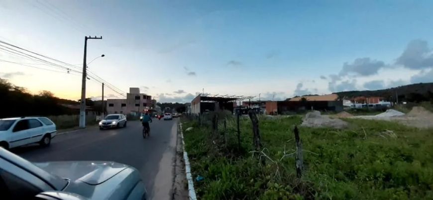 Terreno à venda, 4000 m² por R$ 2.000.000,00 - Planalto - Natal/RN