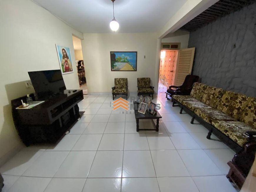 Casa com 6 dormitórios à venda, 233 m² por R$ 550.000,00 - Lagoa Nova - Natal/RN