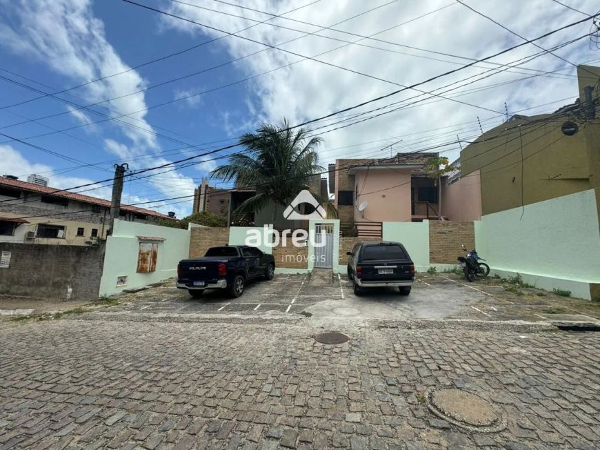 Prédio Residencial à Venda em Ponta Negra