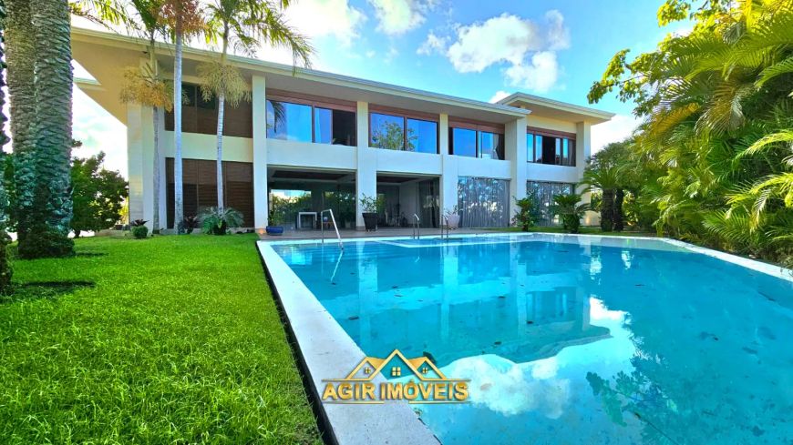 Mansão com 1.280m² no condomínio Pontanegra Boulevard, com 5 suítes, piscina, confira.