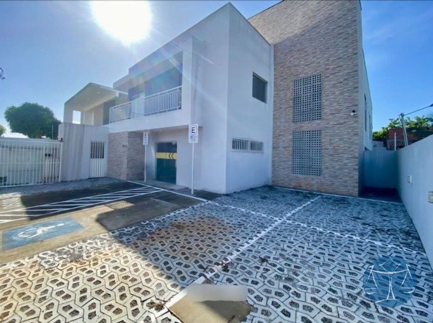 EXCELENTES FLATS EM CAPIM MACIO