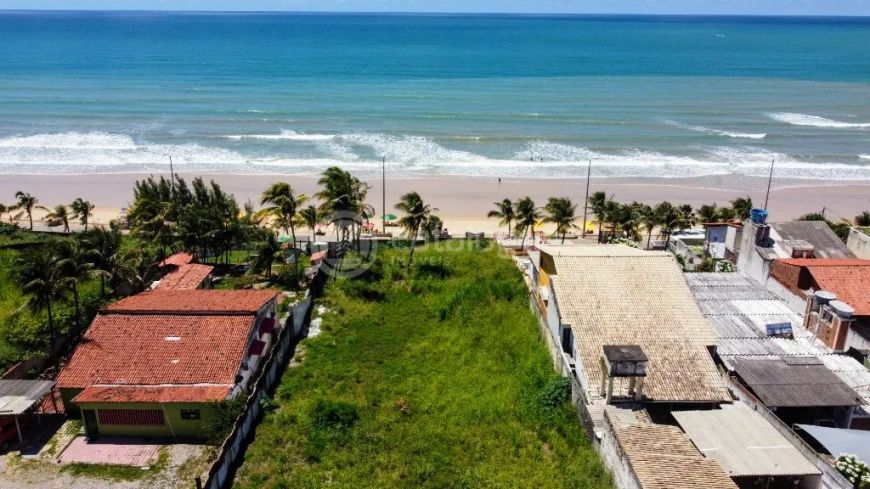 Terreno em Ponta Negra com 1.831,00m²