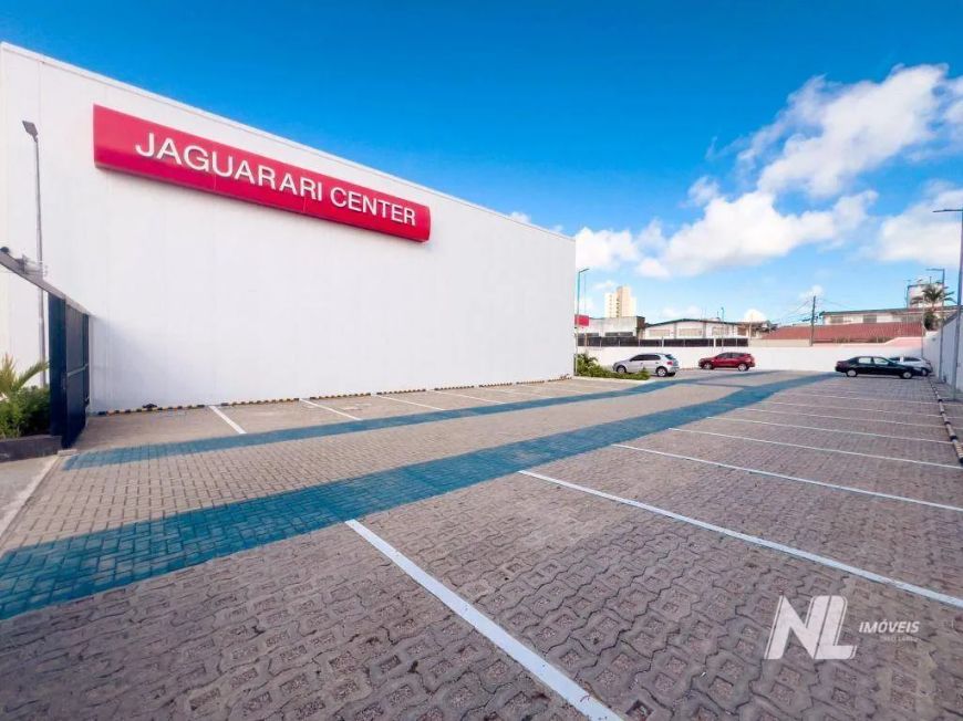 Lojas no Jaguarari Center
