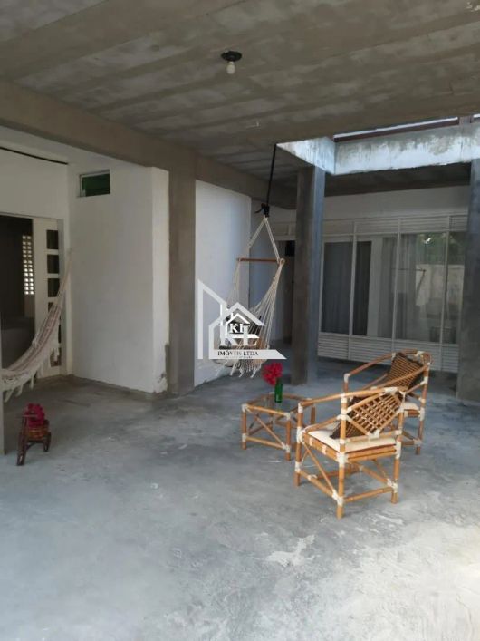 Dúplex - 8 Quartos - 240M2 - Sombra - Localização - Ideal Para Comercial - Ponta Negra