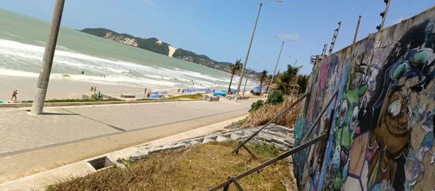 Terreno pé na areia em ponta negra disponivel para venda!
