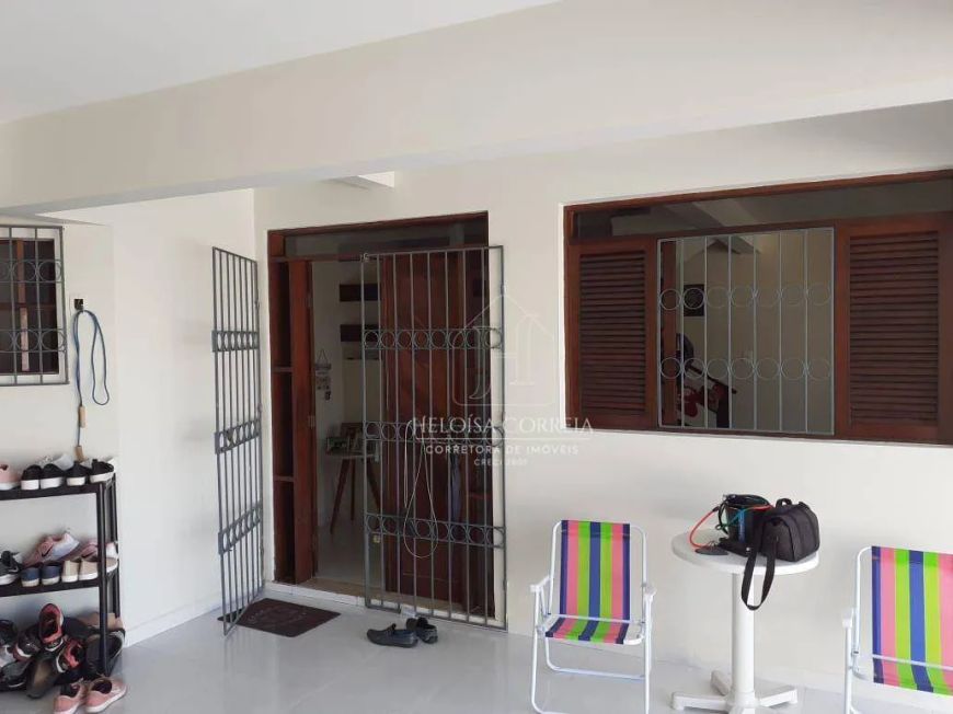 Casa com 4 dormitórios à venda, 220 m² por R$ 650.000,00 - Barro Vermelho - Natal/RN