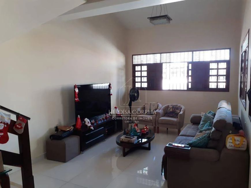Casa com 4 dormitórios à venda, 220 m² por R$ 650.000,00 - Barro Vermelho - Natal/RN