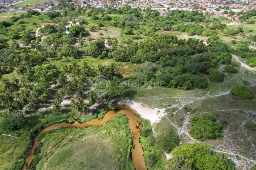 Área em Pajuçara com 6,7 ha