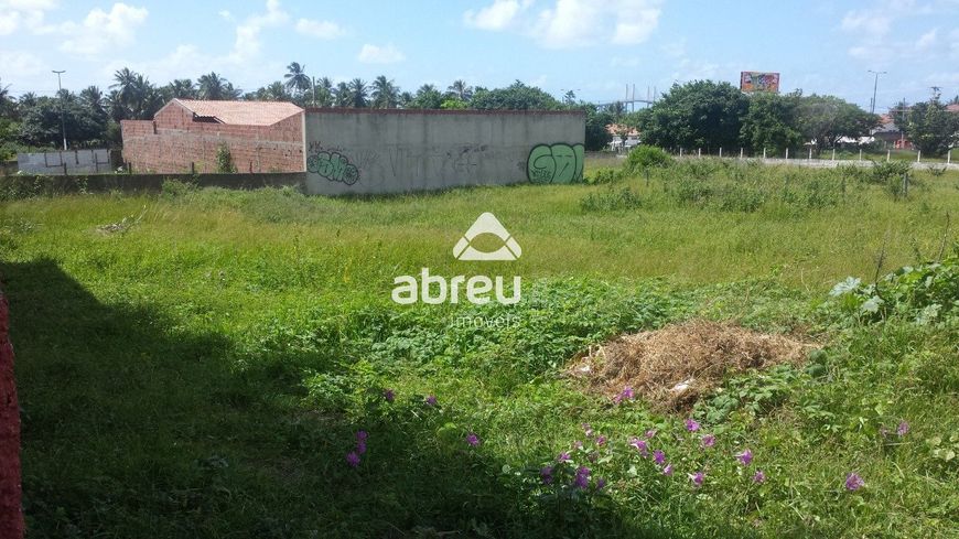 Lote/Terreno em Pajuçara