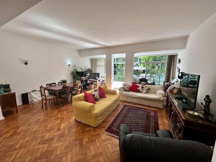 Apartamento para venda tem 150 metros quadrados com 3 quartos em Ipanema - Rio de Janeiro - RJ