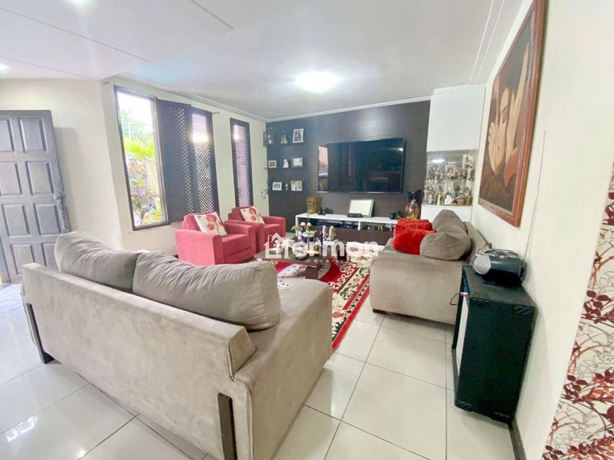 Casa com 4 dormitórios à venda, 379 m² por R$ 800.000,00 - Candelária - Natal/RN