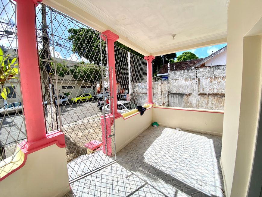 CASA NA RUA PRINCESA ISABEL - CIDADE ALTA - NATAL/RN