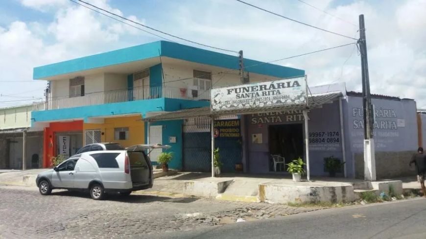 Casa com 5 dormitórios à venda, 200 m² por R$ 700.000,00 - Bom Pastor - Natal/RN