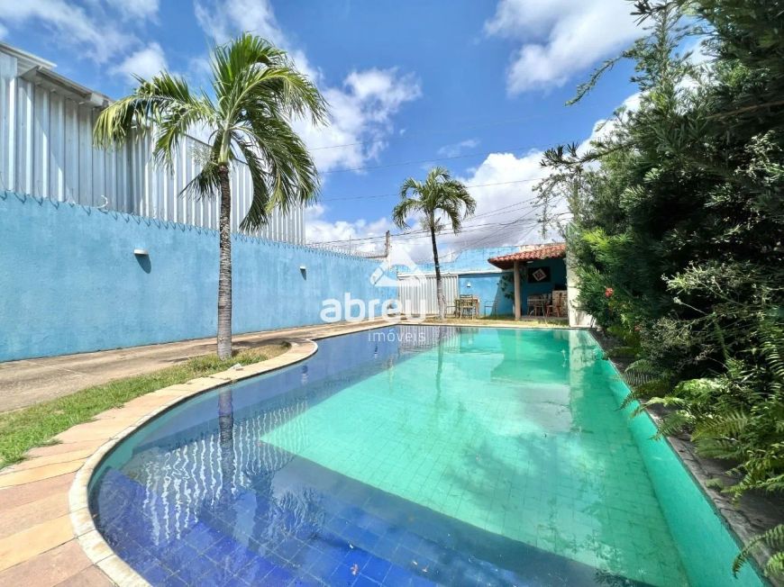 Excelente casa em Candelária.