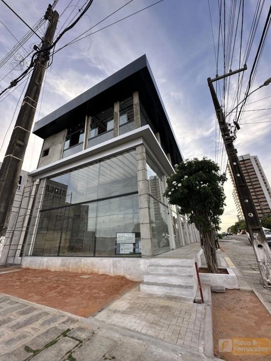 LOJAS COM VITRINE - AV. LIMA E SILVA