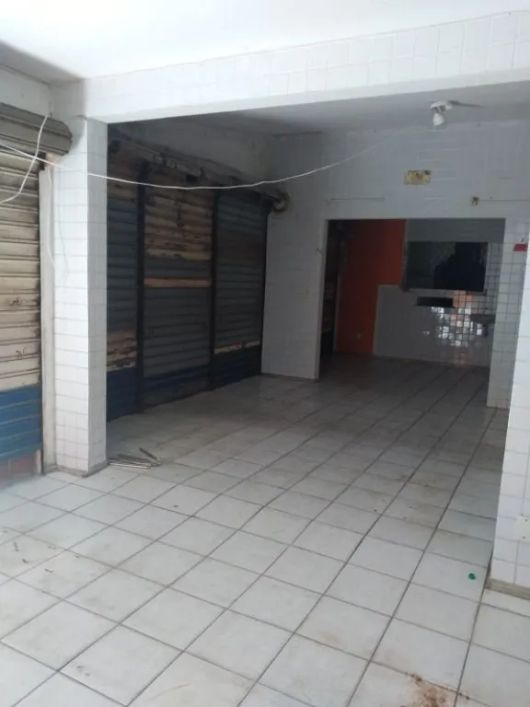 Casa à venda, 210 m² por R$ 650.000,00 - Candelária - Natal/RN