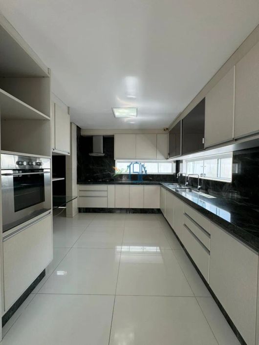 Casa Duplex / Casa Alto Padrão em Natal / Casa Duplex de Condomínio Fechado / Casa Duplex no Condomí