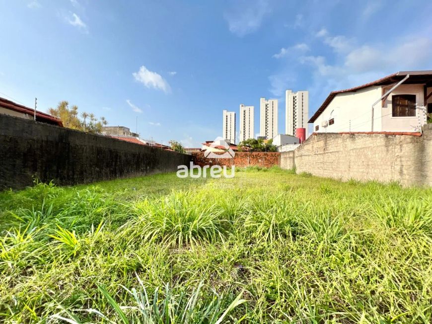 Terreno em Capim Macio
