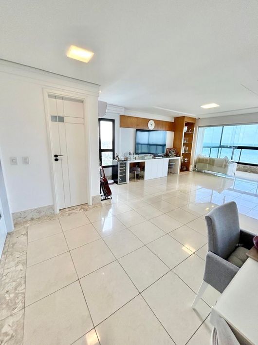 Apartamento no Condomínio Cap Ferrat em Areia Preta, Natal/RN.