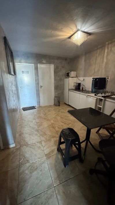 PREDIO COMERCIAL PARA LOCAÇÃO NO BAIRRO DE LAGOA NOVA, PROCIMO AO MIDWAY.