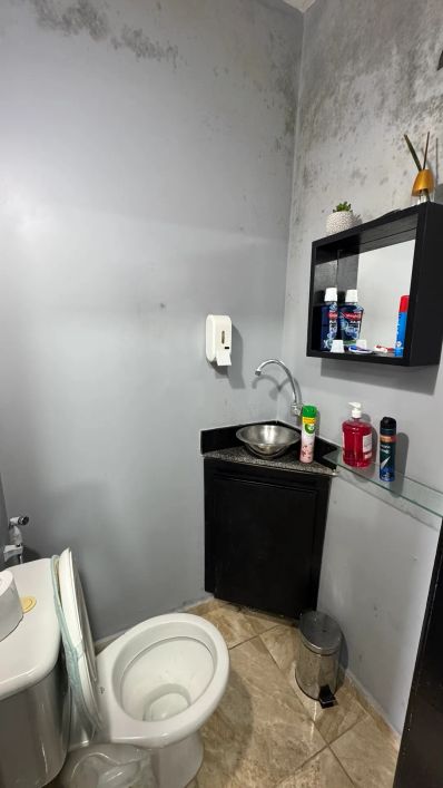 PREDIO COMERCIAL PARA LOCAÇÃO NO BAIRRO DE LAGOA NOVA, PROCIMO AO MIDWAY.