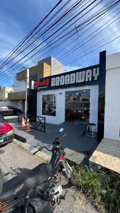 PREDIO COMERCIAL PARA LOCAÇÃO NO BAIRRO DE LAGOA NOVA, PROCIMO AO MIDWAY.