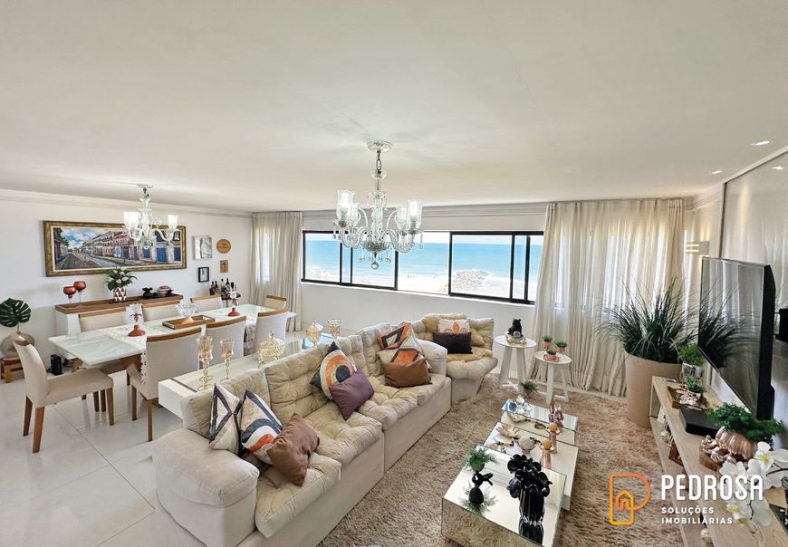 Apartamento com 164 m2 - 3 Suítes - Areia Preta - Oasis - Beira mar - 2 vagas - Financiavel