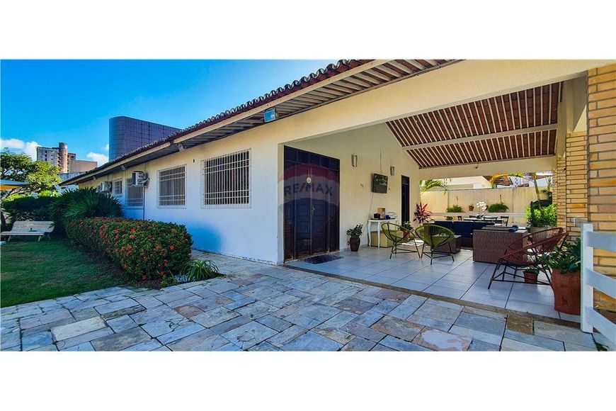 Casa com 4 quartos à venda em Capim Macio