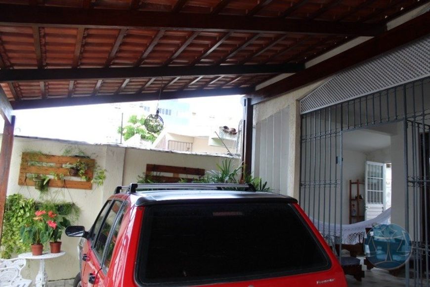 CASA AMPLA NO BAIRRO DE LAGOA NOVA