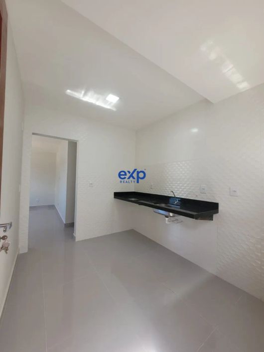 LINDA CASA NO PITIMBU