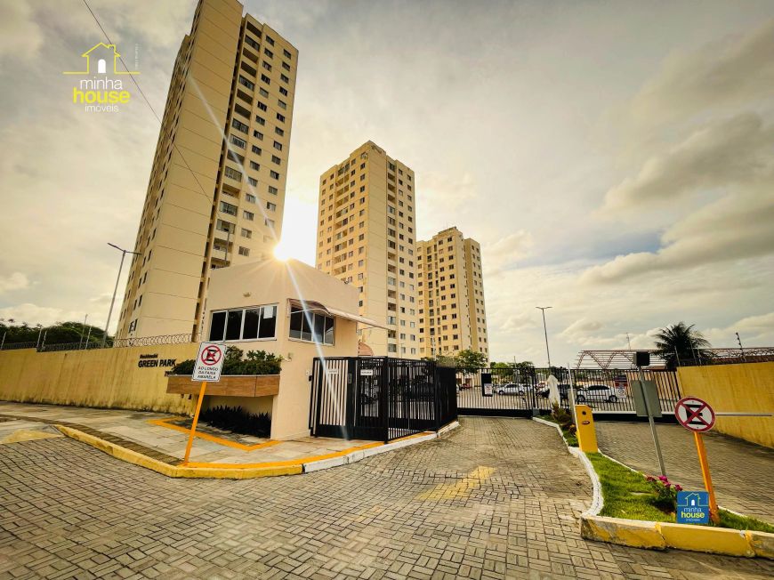 Imóvel para venda possui 2 quartos, sendo uma suíte em Pitimbu - Natal - RN