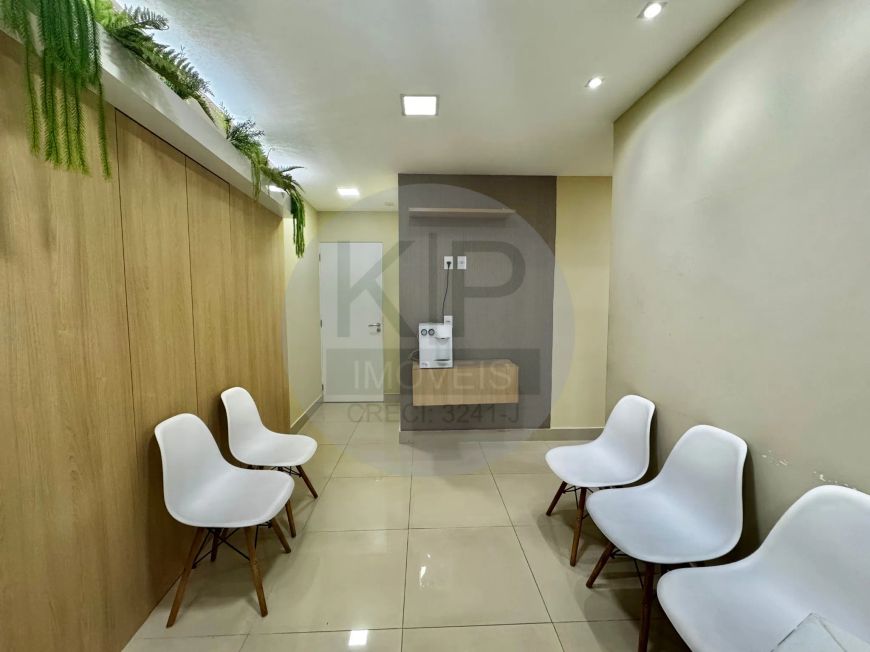 VENDO Sala Comercial no Cond. CTC – na modalidade de “PORTEIRA FECHADA”!