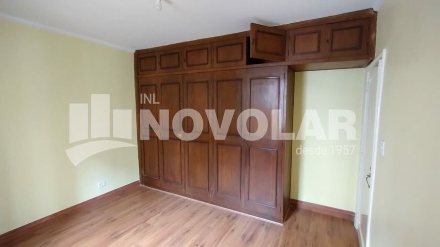 Apartamento de 2 Dormitórios, Amplo e Reformado, Próximo ao Metrô , Rua Amaral Gama!