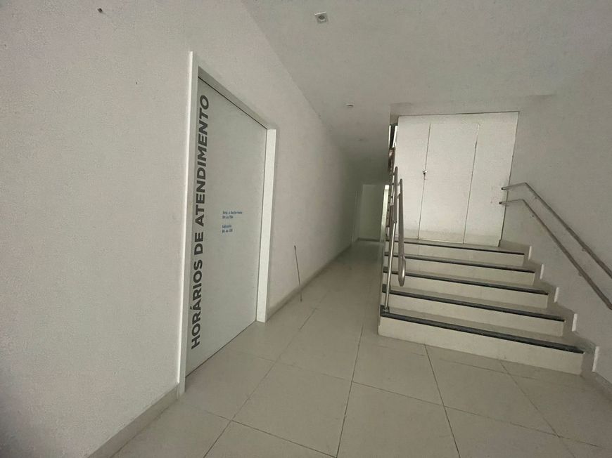 Prédio comercial EXCELENTE no Alecrim (Av. 02)