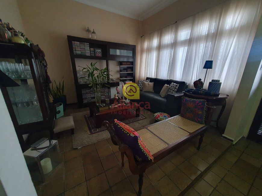 CASA NO ALECRIM