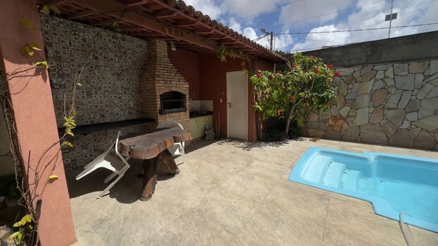 Cas com piscina no Canto dos Pássaros