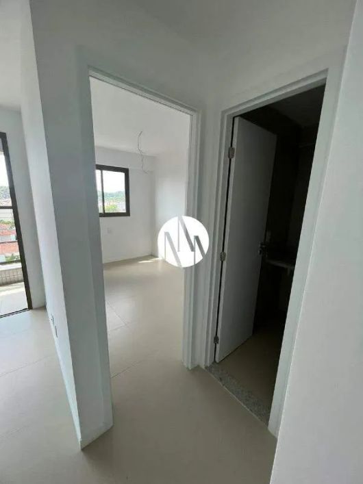 Apto Novíssimo de 2 dorm. à venda na Rui Barbosa