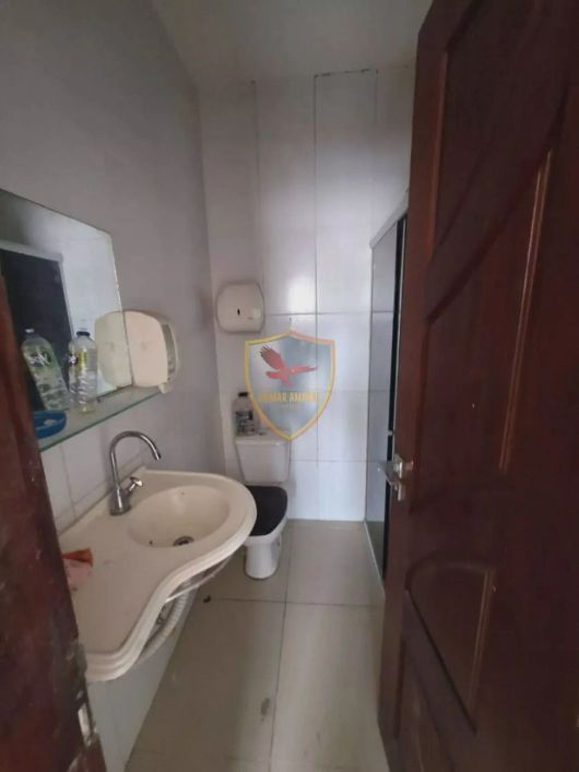 Excelente Primeiro Andar Ponto Comercial em Capim Macio Natal/RN