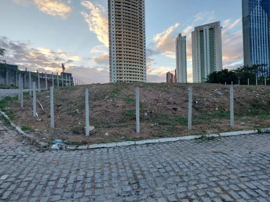 Terreno à venda, 2000 m² por R$ 1.500.000,00 - Ponta Negra - Natal/RN