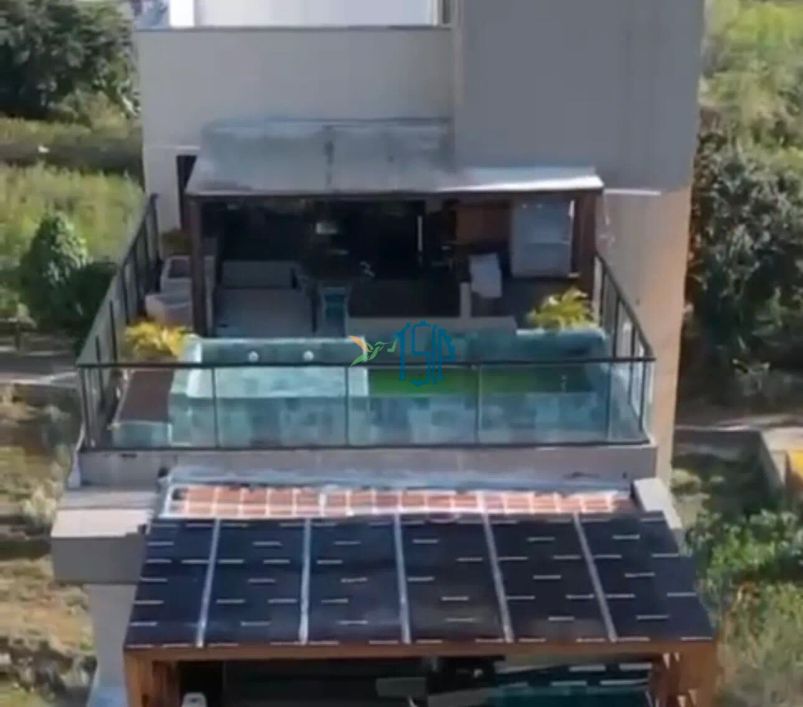 Apartamento Cobertura /Você prefere a vista do Mar ou do Morro do Careca?