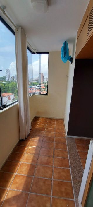Excelente apartamento na Rua Trairi em Petrópolis.
