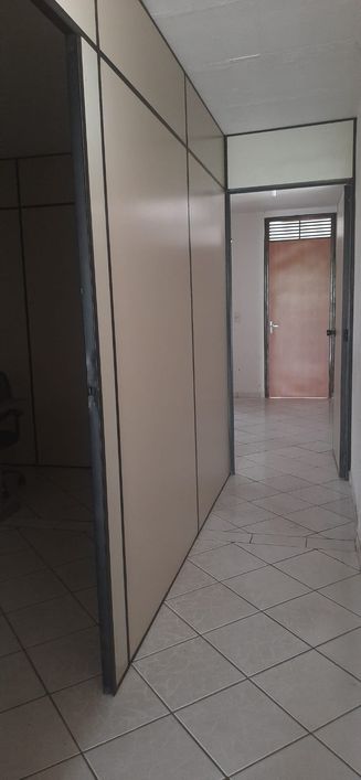 🏢 Oportunidade Comercial: Venda ou Aluguel de Prédio na Av. Presidente Bandeira! 💼