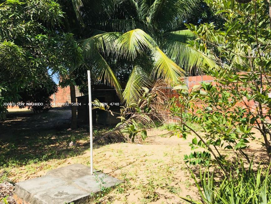 CHÁCARA EM TERRENO COM 02 CASAS – 1.400m² - REDINHA
