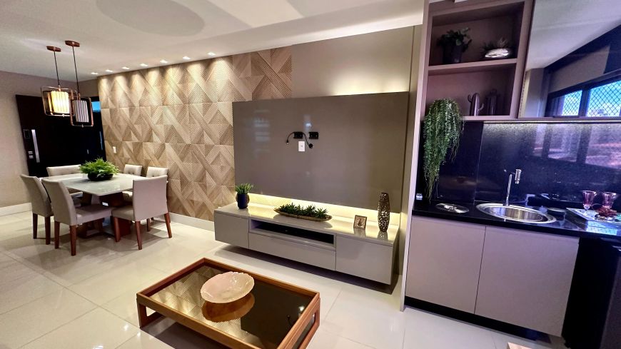 Apartamento no Palazzo Barro Vermelho com 3 quartos - 103 m2, reformado e projetado - R$750.000,00
