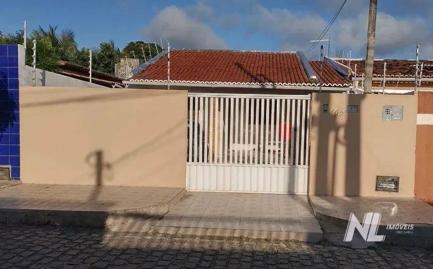 Casa em Nova Parnamirim - com 110m² - localização impar! Aceita financiamento bancário