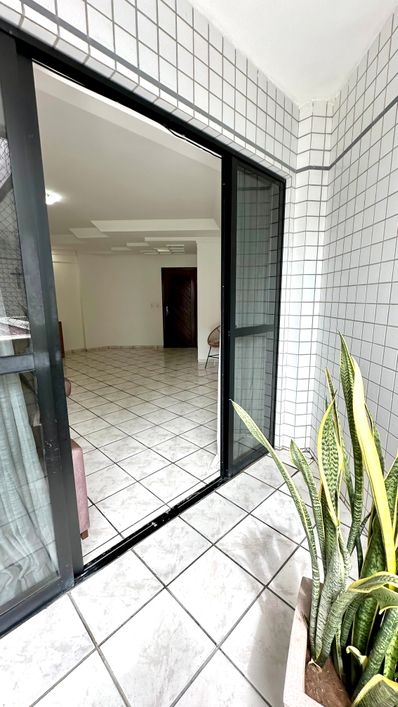 APARTAMENTO EDIFÍCIO RAYSSA LOPES - 3/4 - 181 m² - BARRO VERMELHO